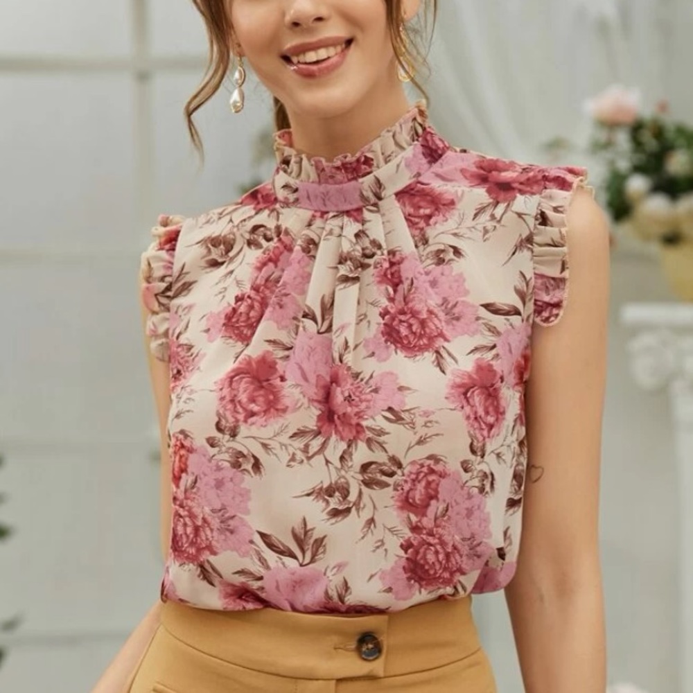 Floral Print Sleeveless Blouse